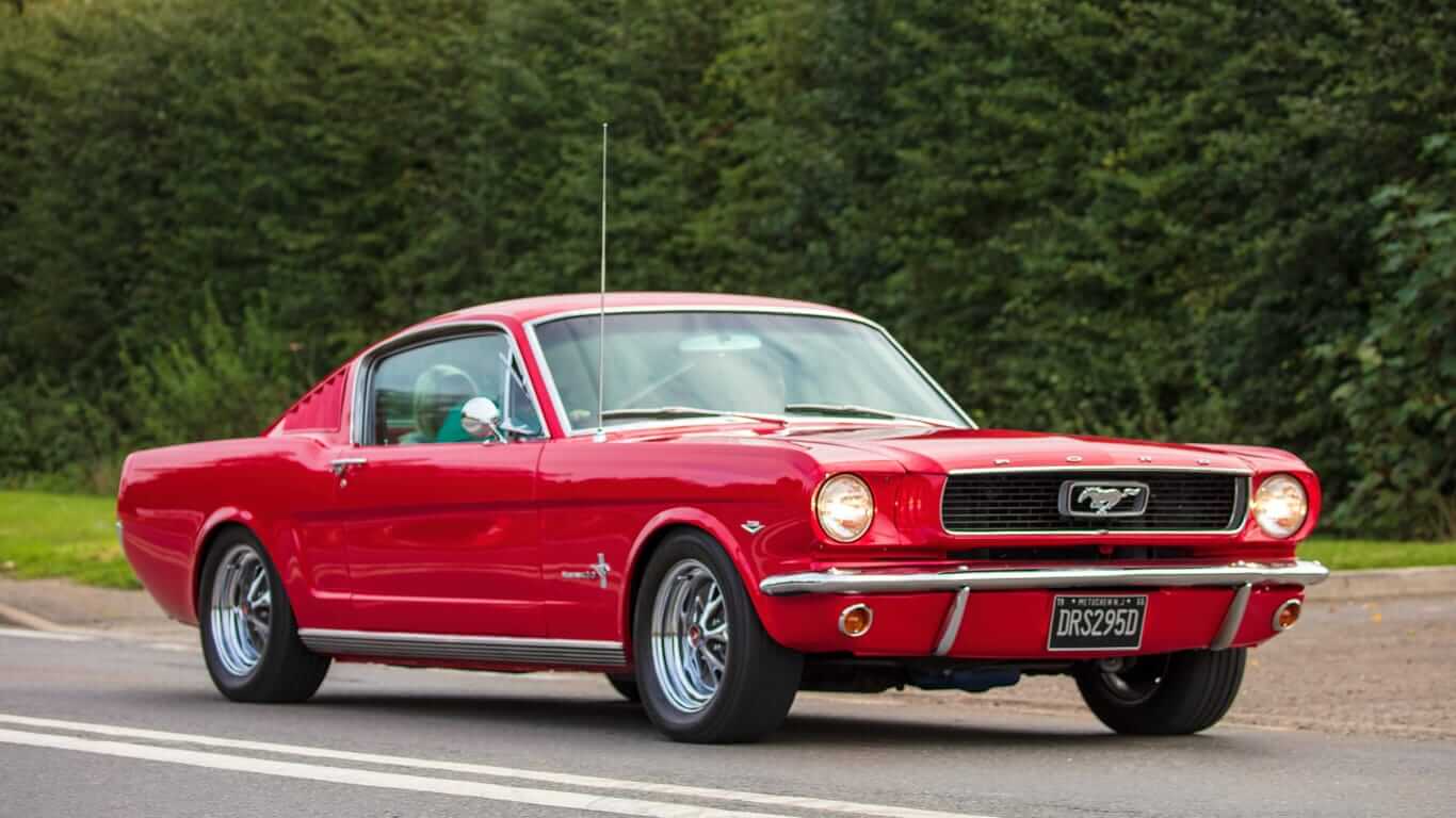 Ford Motor Co_ mustang by- Sue Thatcher via iStock